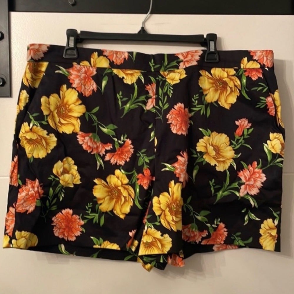 NEW! Forever 21 Black Floral Shorts with Yellow & Coral Blooms